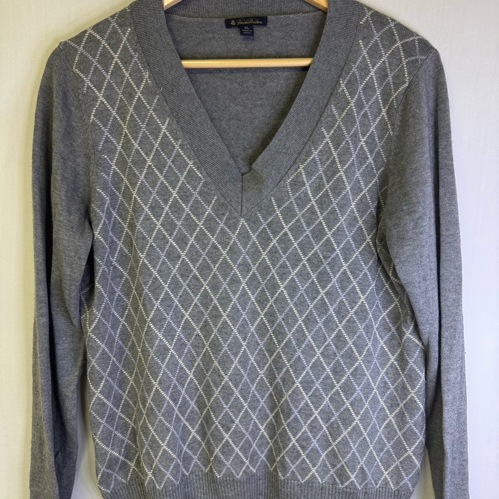 Brooks Brothers Gray‎ Argyle V-Neck Sweater